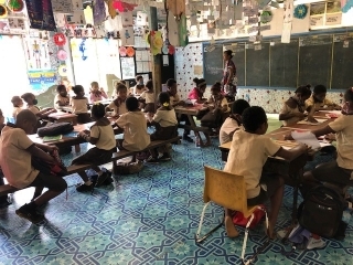 ハギタ・プライマリー学校での授業風景